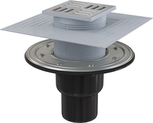 ТРАП Вертикальный 105 х 105мм выпуск 50 мм пластик/металл